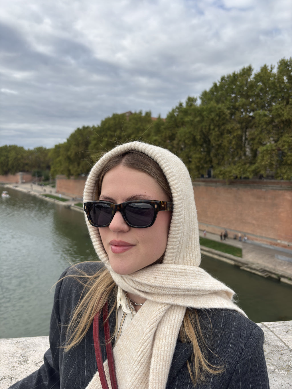 Écharpe-Capuche Scandi Hood - Prête à Porter